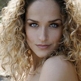 Lucia Molnárová — Brigita