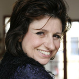 Marina Tomé — Julie