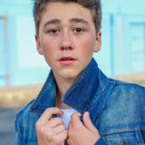 Garren Stitt — Lance Keely