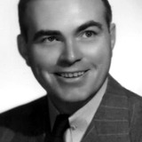 James Flavin — Guard (uncredited)