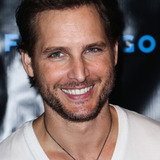 Peter Facinelli — Alec