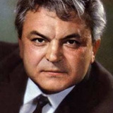 Sergey Bondarchuk — Profesor