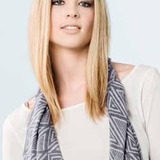 Stephanie Johnston — Wounded Girl on Bridge (uncredited)