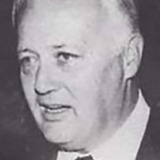 James Bacon — Ape (uncredited)