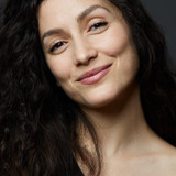 Rafaëlle Cohen — Village Lass