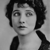 Бетти Блайт — Miss Ellsworth