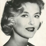 Nicole Courcel — The Young Mother (uncredited)