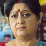 Anuradha Ray — Ashoke's ma