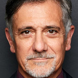 Карлос Лакамара — Mexican Car Rental Rep