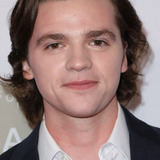 Джоэл Кортни — Bruce