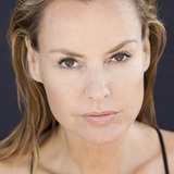 Micky Hoogendijk — Claudia Ryan