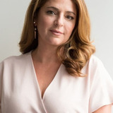 Annie Mumolo — Barb