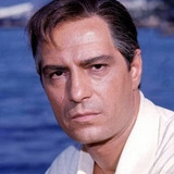 Nino Manfredi — Self