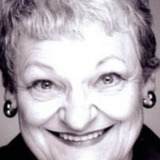 Zoaunne LeRoy — Bar Patron