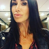Katarzyna Paskuda — Esma
