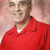 Mateo Gómez — Hot Dog Vendor