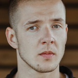 Артем Сучков