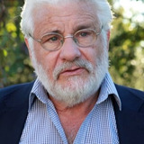 Gianni Franco — un conoscente di Elia al bar