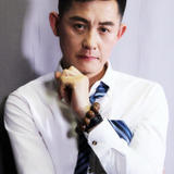 Jin Liang — Waiter