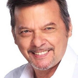 Johnny Revilla — Von's Dad