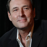 Miguel Faustmann — Professor Chavez