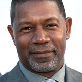 Dennis Haysbert — Det. Larry McBain