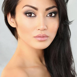 Chasty Ballesteros — Kira Lee (uncredited)