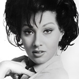 Helga Liné — Toraya