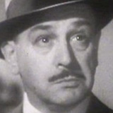 Gordon McLeod — Major Buchan