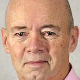 Dave Kilgore — Dr. Jacob Kesler (uncredited)