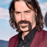 Jeff Daniel Phillips — Warden Virgil Harper