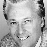 Джек Джонс — Himself