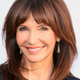 Mary Steenburgen — Clara Clayton