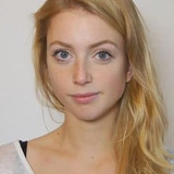 Ali Zijlstra — Sales girl