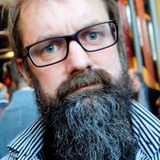 Egil Hegerberg — Petter Pinnsvin (voice)