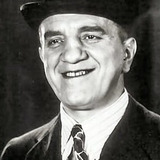 Louis Wolheim — Stanislas 'Kat' Katczinsky