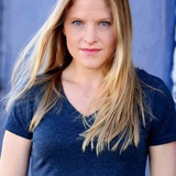 Sarah Reagin Clemmensen — Art student (uncredited)