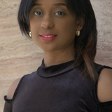Карла Герье — Police Officer