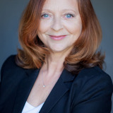 Marie-Laure Dougnac — Julie Clapet