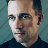 Johnny Hawkes — Stu
