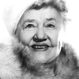 Marjorie Bennett — Miss Lark