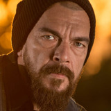 Giovanni Rodriguez — Cameraman (uncredited)