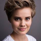 Elizabeth Cullen — Natalie - Motel Girl