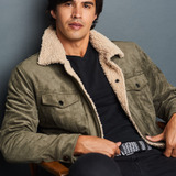 Diogo Hausen — Thug (uncredited)