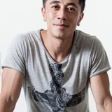 梁博恩 — Arms Dealer