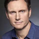 Tony Goldwyn — Dr. Will Rudolph