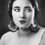 Нита Нальди — Sally Lung - a Eurasian