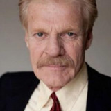 Дэнни Голдринг — Professor Burket