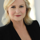 Dawn Evans — Lt. Kate O'Hara