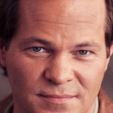 Wil Philip — Fred Joseph (uncredited)